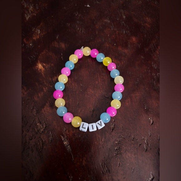 WWE fandom Liv Morgan Handcrafted Bracelet - Picture 3 of 3